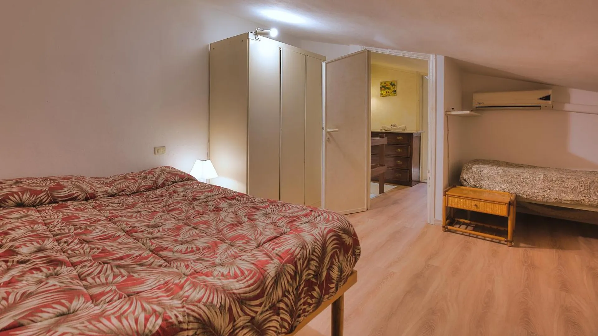 Casa Rifrullo - Goelba Lägenhet Portoferraio
